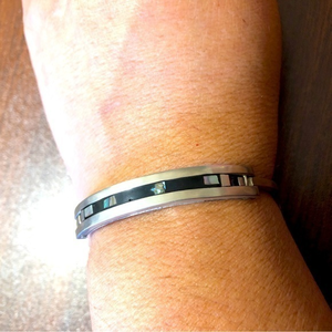 Mexico mother‎ of pearl bracelet Hispanic Latin handmade artisan